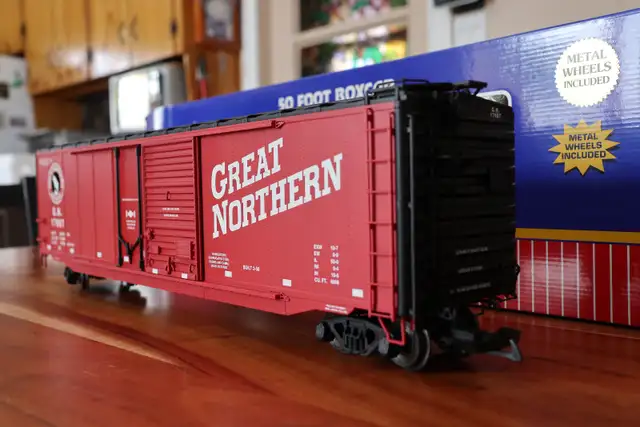G Gauge Box Car Great Northern P/N R19305C in Hobbies & Crafts in Lévis - Image 6