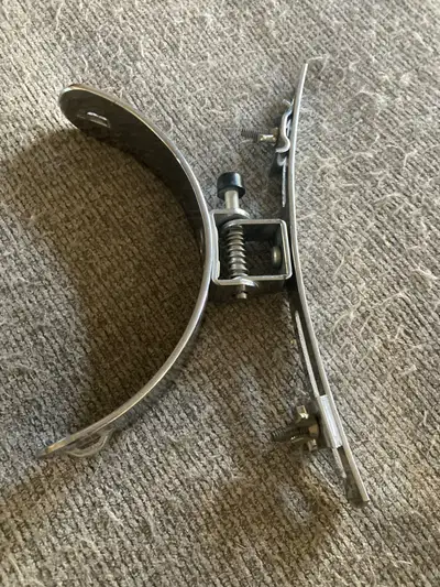 Ludwig LF479 Rod Mount Leg Rest for Marching Snare Drum, View more