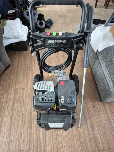 The SIMONIZ PLATINUM 3000 PSI Pressure Washer features a powerful 173cc gasoline engine and delivers...