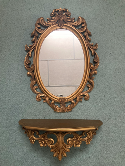 Miroir et tablette, View more