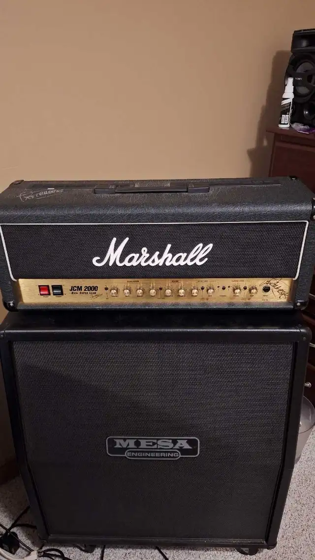 Marshall JCM 2000 DSL 100 in Amps & Pedals in Windsor Region - Image 3