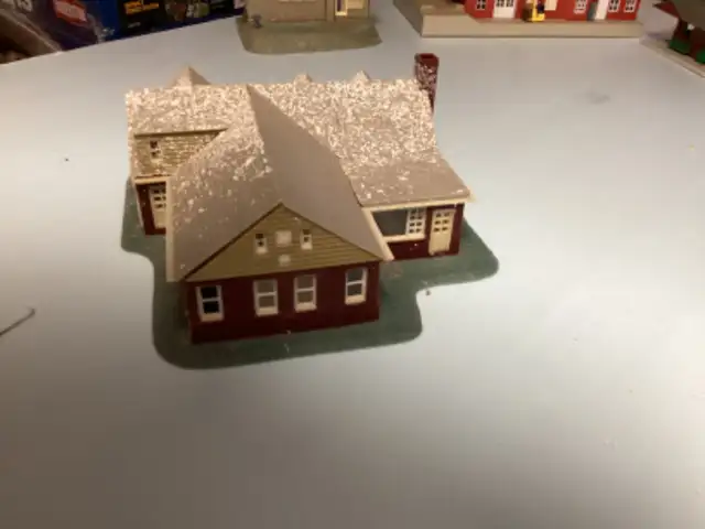 Ho scale houses in Hobbies & Crafts in Cape Breton - Image 4