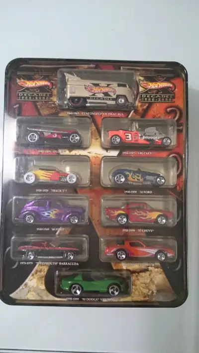 NEW IN BOX FACTORY SEALED TIN CASE SPECIAL EDITION SET OF 10 CARS 1960-1969 CUSTOMIZED VW DRAG BUS 1...