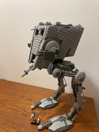 Lego 10174 collector édition Scout transport Walker
