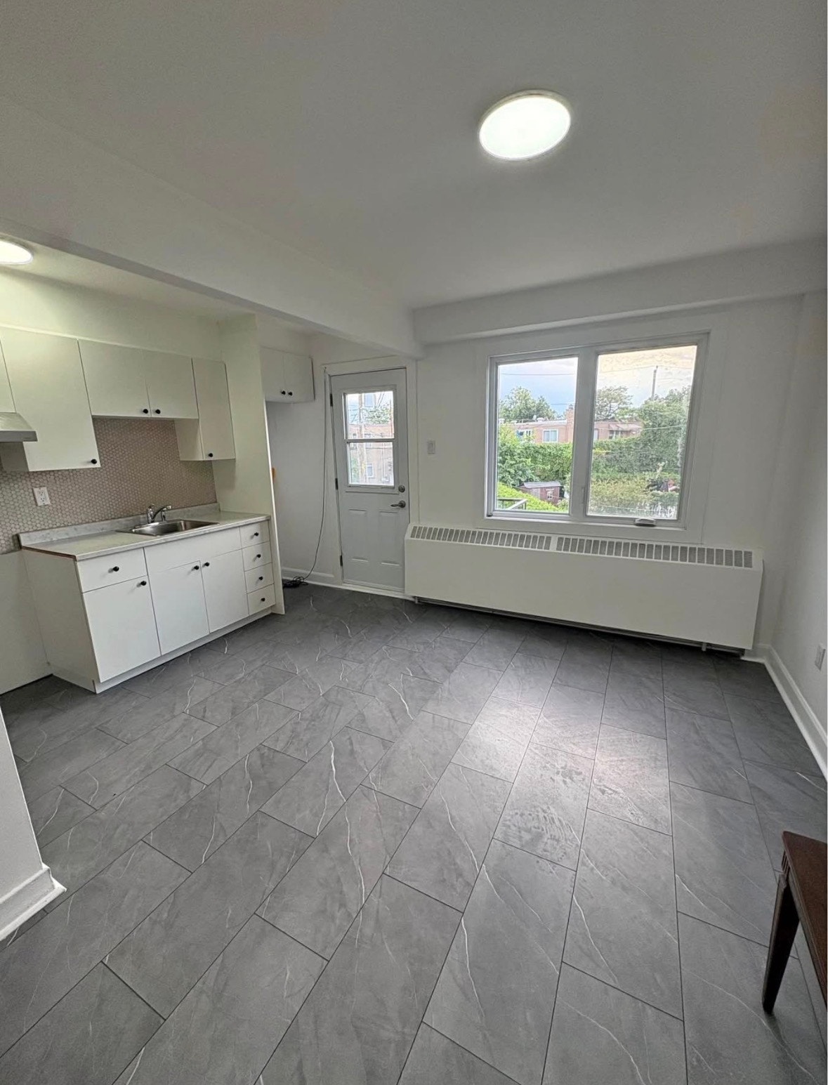 Apartment for rent — photo 1