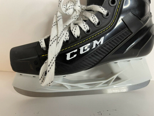 CCM Super Tacks Ice Hockey Skates Size US 4 Shoe Size Us 5 in Skates & Blades in Ottawa - Image 3