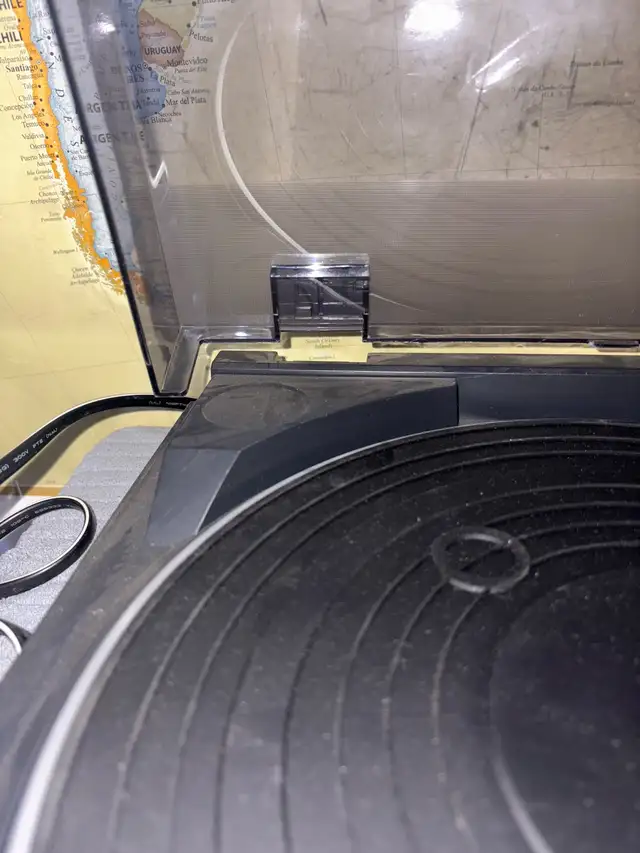 Nexxtech LAB-1100 Turntable in Stereo Systems & Home Theatre in Edmonton - Image 7