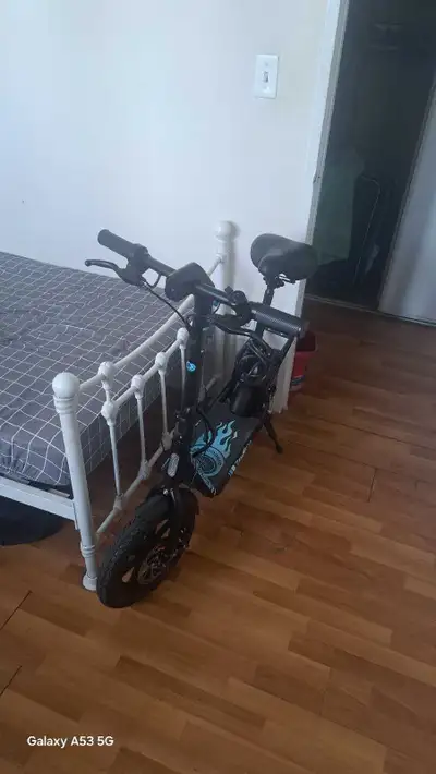 It has a seat plus chair