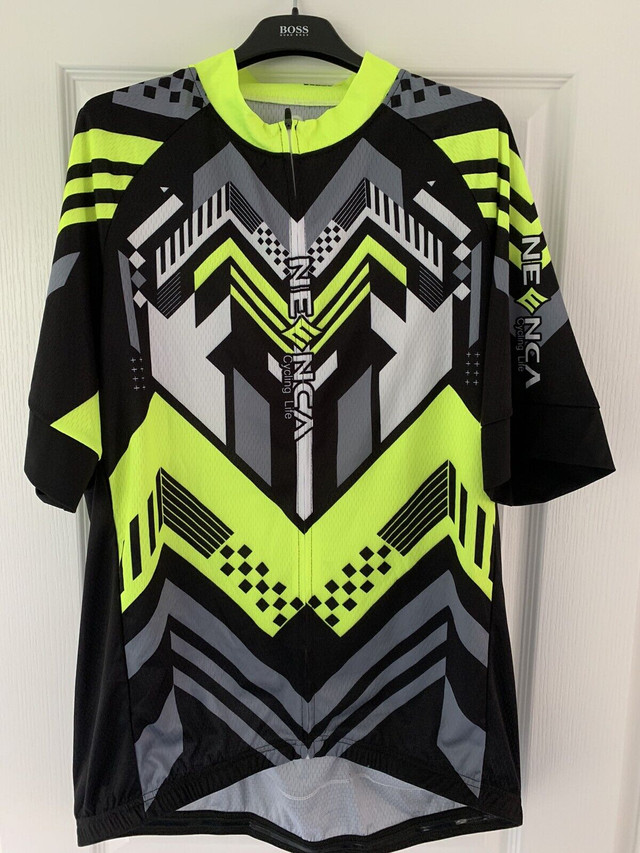 NEENCA/Suggoi/Descente Men's Cycling Jersey  in Clothing, Shoes & Accessories in Oakville / Halton Region - Image 2