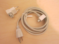 6 feet 110V power cord and 220V connectors for the Macbook