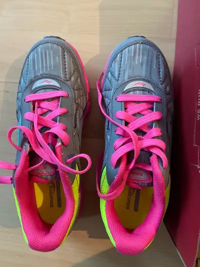 Saucony Girls Kotaro Shoes - Brand New, View more