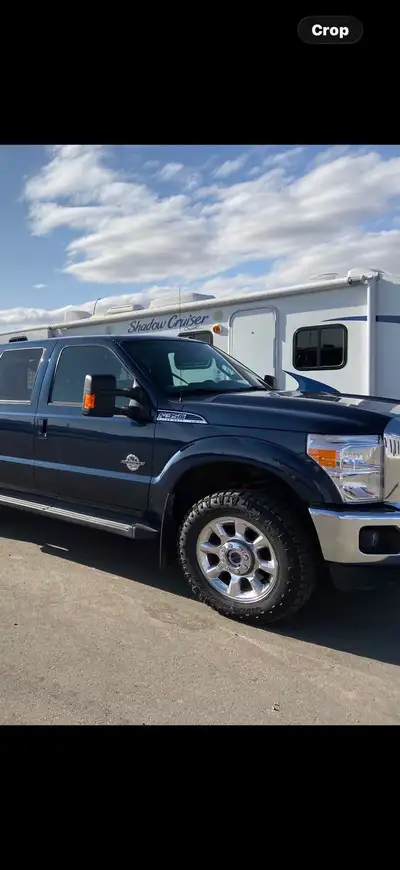 Upgrade your truck with these durable 2015 Ford F350 front axles, designed for heavy-duty performanc...