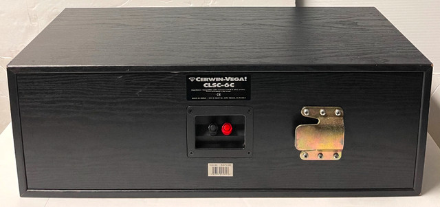 Cerwin-vega CLSC-6C Dual 6.5 inch 2-Way Center Channel Speaker in Speakers in Guelph