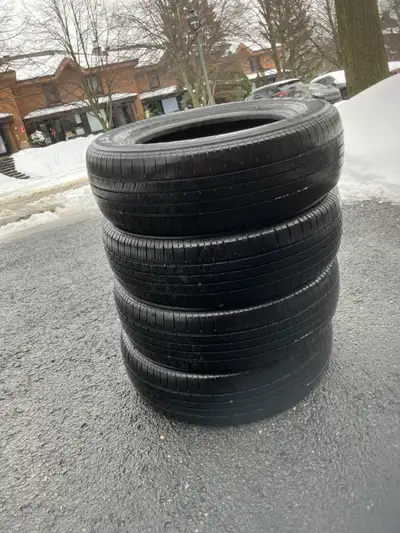 pneus d'été GOODYEAR - EAGLE- LS - PI195/65R15 7/32e. raison de la vente, achat nouvelle auto.