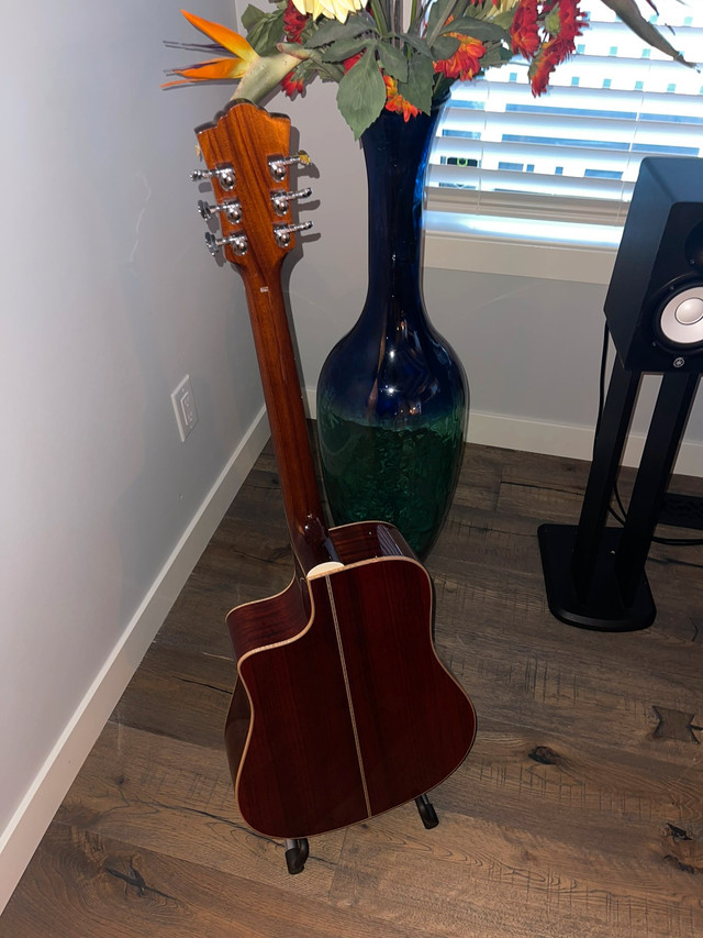 Guild acoustic  in Guitars in Strathcona County - Image 2