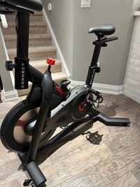 ***Echelon Connect Sport Indoor Cycling Exercise Bike***