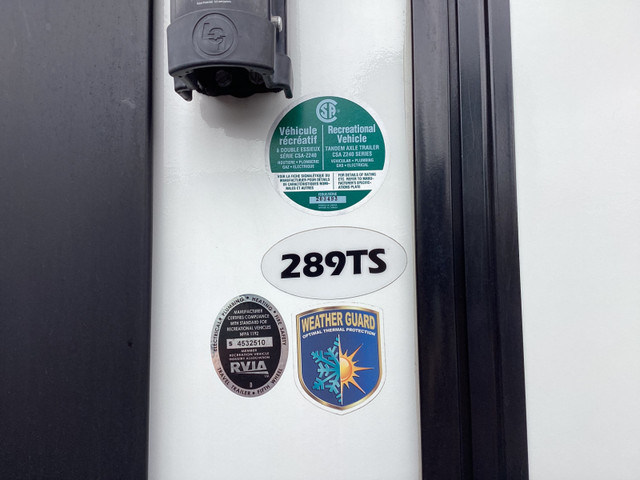 2018 sundance fifth wheel in Travel Trailers & Campers in Kawartha Lakes - Image 3