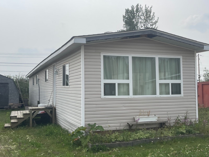 Mobile Home for sale *to be moved* Houses for Sale Fort St. John
