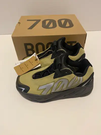 kids Yeezy 700 sneakers (NEW), View more