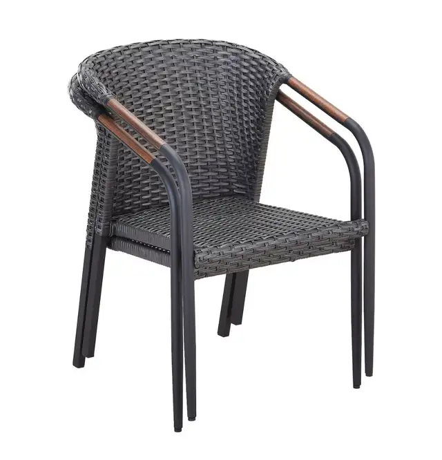 All-weather wicker outdoor/patio dining chairs in Patio & Garden Furniture in City of Toronto - Image 3
