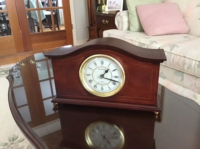 Mirado mantle clock in Home Décor & Accents in Kingston - Image 2