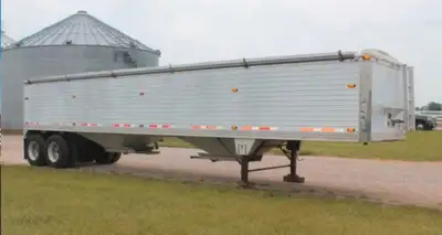 Please read this ad fully. I have a 2008 Timpte 40’ Super Hopper trailer 66” sides, roll tarp, ag ho...
