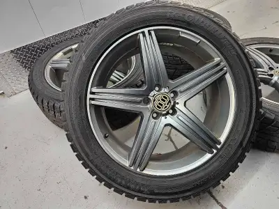 Set of 4 20" Yokohama ice guard winter tires on alloy rims used on mercedes benz GL-CLASS 255/50/R20...