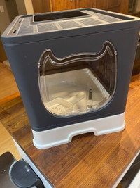 BRAND NEW CAT LITTER BOX WITH SLID OUT TRAY#V1303