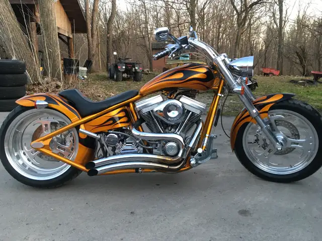 TITAN CUSTOM MOTORCYCLE in Street, Cruisers & Choppers in St. Catharines - Image 2
