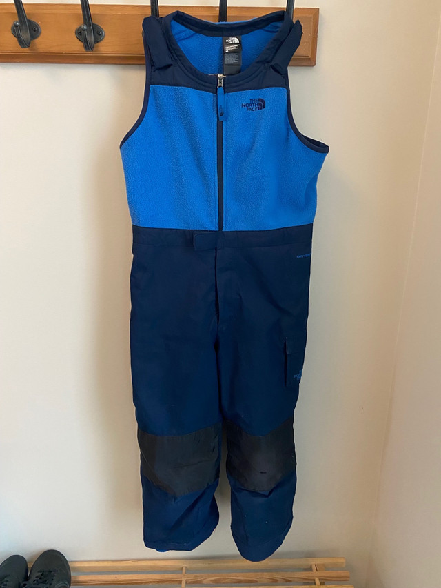 Winter Snow Suit Boys Size 6-8 in Kids & Youth in Calgary - Image 3