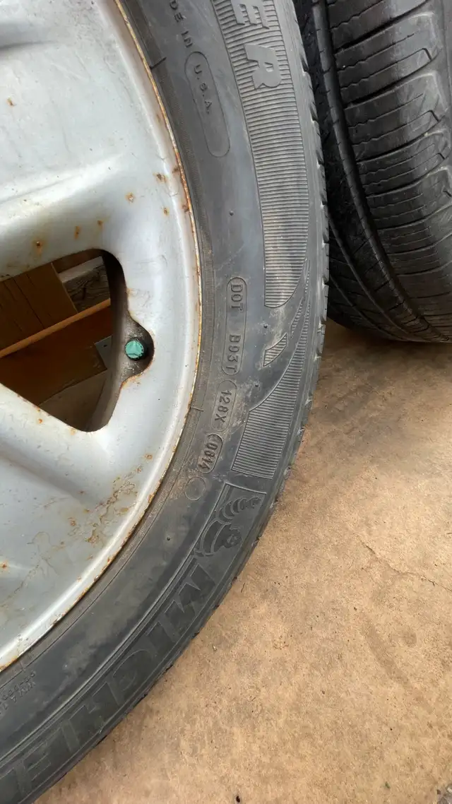 Toyota rav 4 rims and tires in Tires & Rims in City of Toronto - Image 9