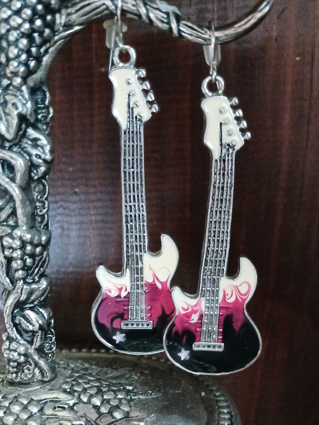 Vintage guitar earrings  in Jewellery & Watches in Truro