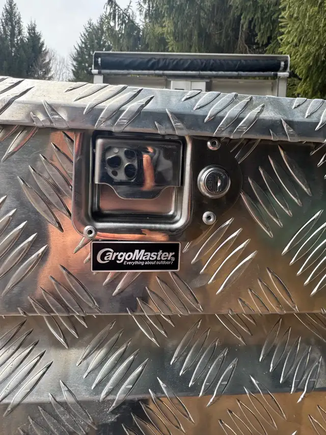 Aluminum Job box in Tool Storage & Benches in Oakville / Halton Region - Image 4