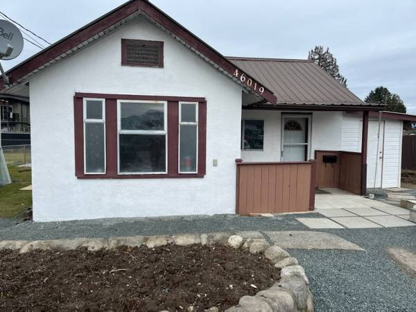 2 Bedroom 1 Bathroom Small House For Rent In Chilliwack, BC in Long Term Rentals in Chilliwack