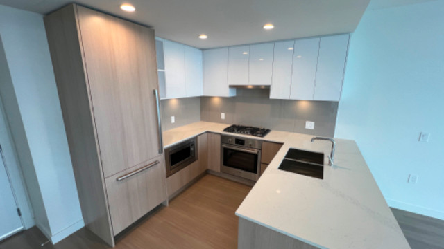 2 Bed, 2 Bath, Water Views, New Construction in Long Term Rentals in Burnaby/New Westminster - Image 4