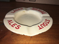VINTAGE LABATT'S BEER ALES STOUT LAGER ASHTRAY - Advertising
