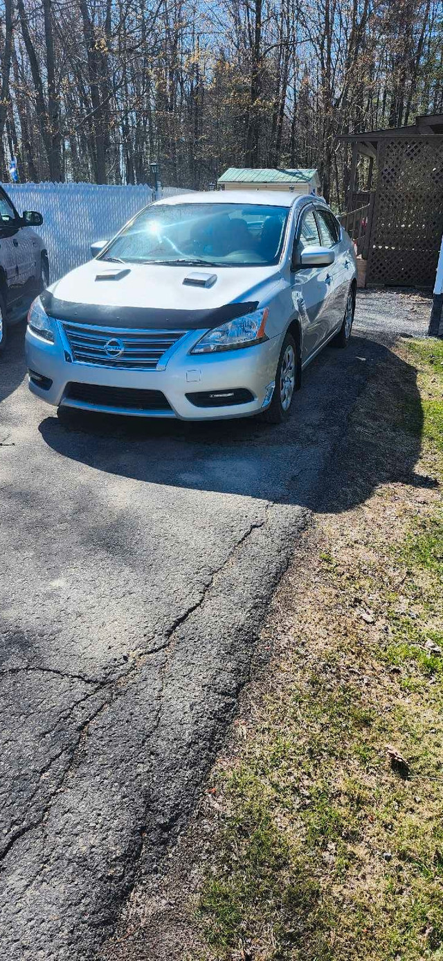 NISSAN SENTRA 2013 . ( IDÉAL POUR MÉCANICIEN  ) dans Autos et camions  à Laurentides - Image 2