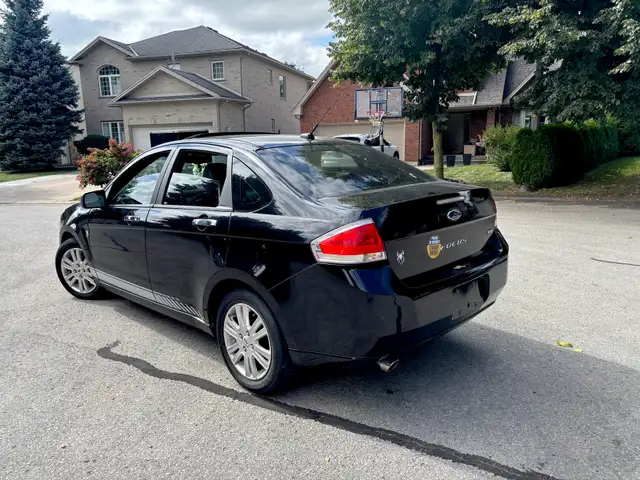 2010 Ford Focus SEL * Low Kms * Automatic 575591432680919042
