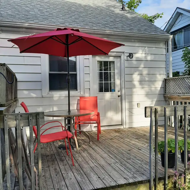 Comfortable large room for rent to single person  Nov 1st in Room Rentals & Roommates in Kingston - Image 8