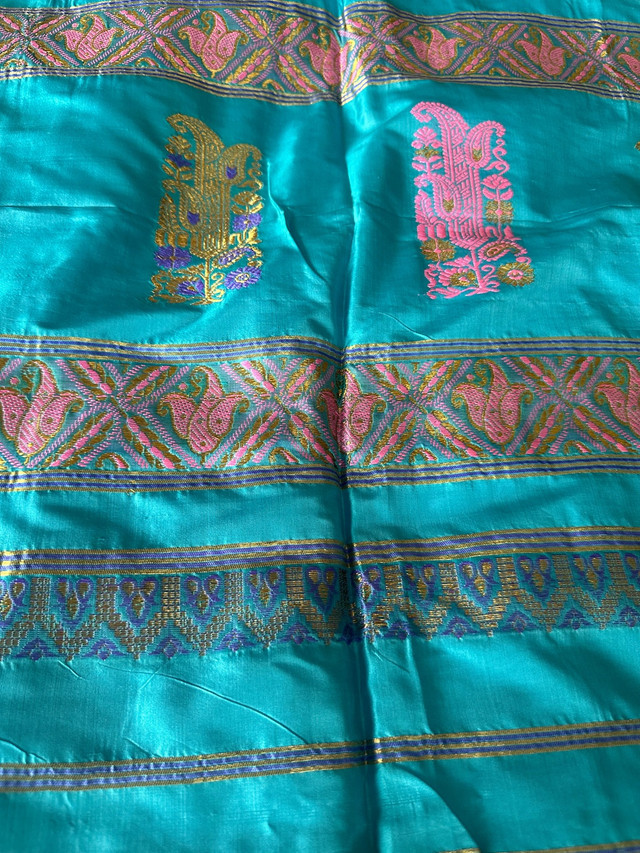 Indian Banarsi Silk Saree in Women's - Dresses & Skirts in Mississauga / Peel Region - Image 2
