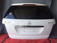 06-11 Mercedes W164 ML  Door,fender, light,seat,more parts