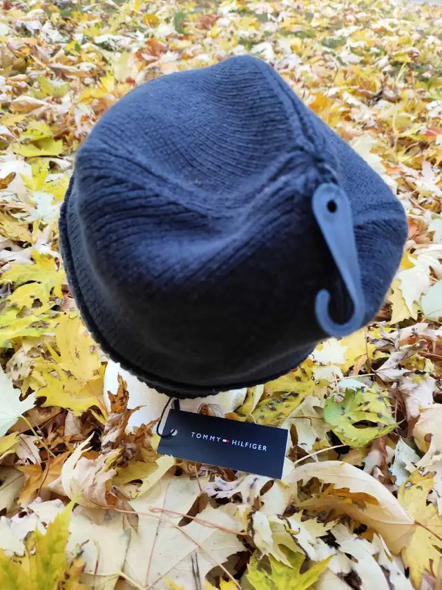 SALE END OF SEASON - "Tommy Hilfiger"-Warm Winter Hat (new,origi in Other in City of Toronto - Image 3