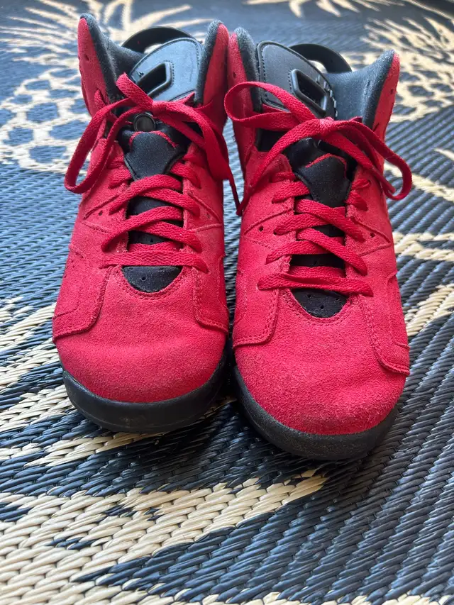 Jordan 6 in Men's Shoes in Kitchener / Waterloo - Image 2