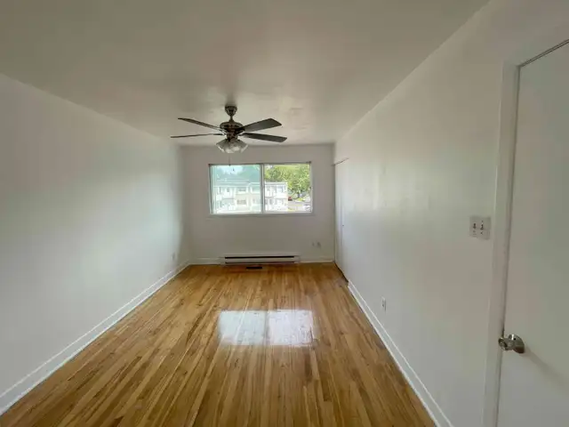 Beautiful 5 1/2 near all amenities62854414222979122