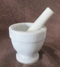 Solid Marble Mortar & Pestle.
