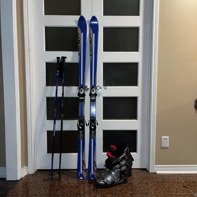 167 Tecno Pro ski with boots ,poles in Ski in Markham / York Region - Image 10