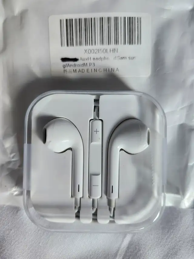 cell phone accessories in Cell Phone Accessories in St. Catharines - Image 3