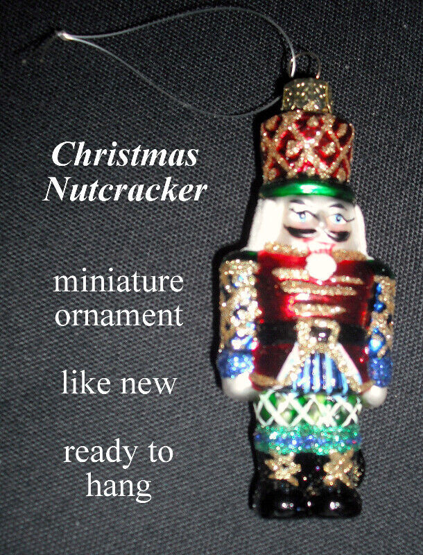 Hand Painted, mouth blown glass, Christmas nutcracker soldier in Arts & Collectibles in City of Toronto - Image 4