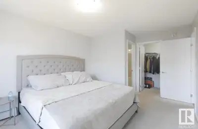 Condo for Rent in Windermere
