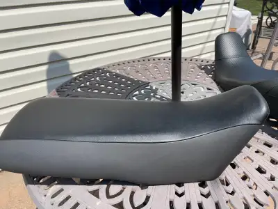 Stock Kawasaki KLR 650 seat fits all KLR from 2008 to 2018. Seat is in like new condition